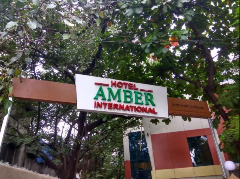 Treebo Amber International Hotel Bombay Eksteriør billede